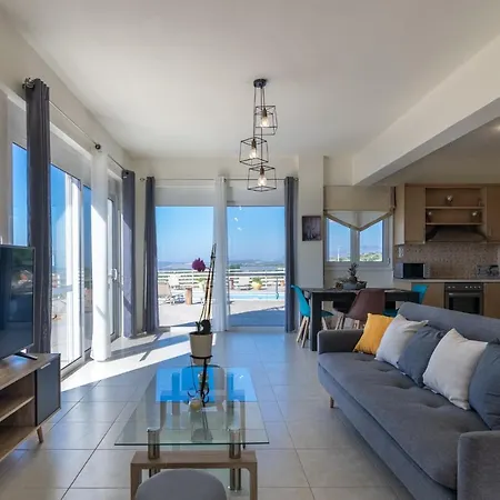 Haravgi 3 Bedrooms Villa *
