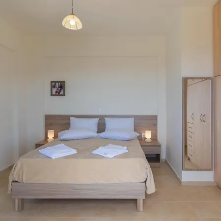 Haravgi 3 Bedrooms Villa Agia Triada